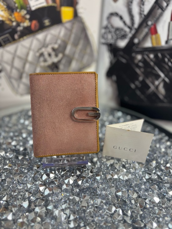 Gucci Handbags - Gucci RARE vintage G-logo bi-fold wallet EUC